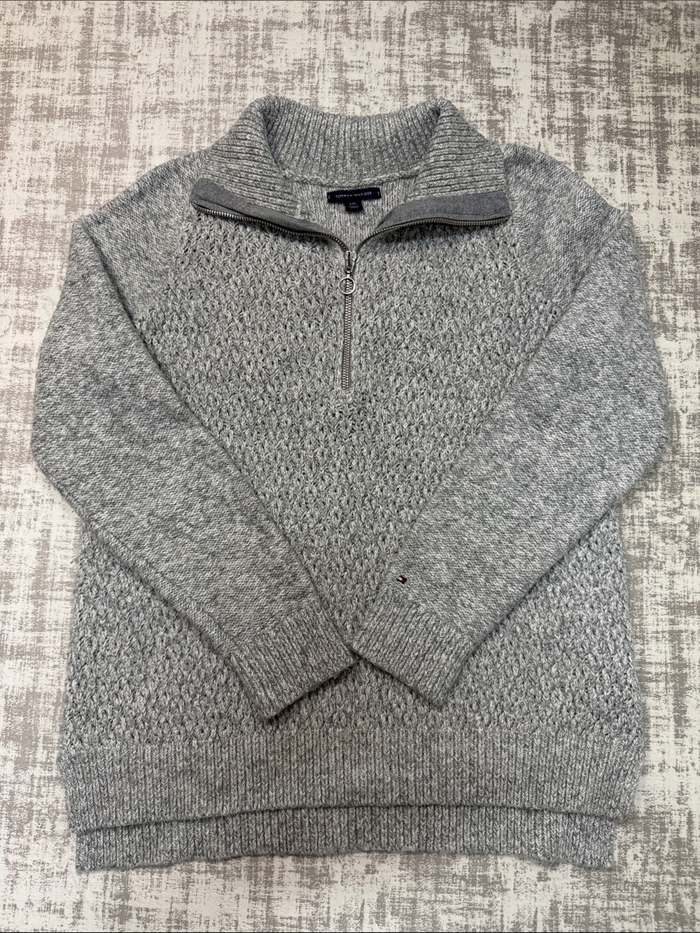 Tommy Hilfiger Women’/s Light Gray Half-Zip Knit Sweater Size Large